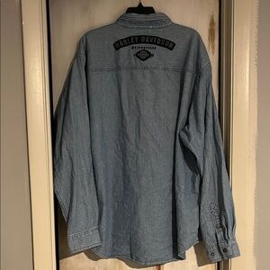 Harley-Davidson denim long-sleeve button-down shirt with a logo patch Sz XXL